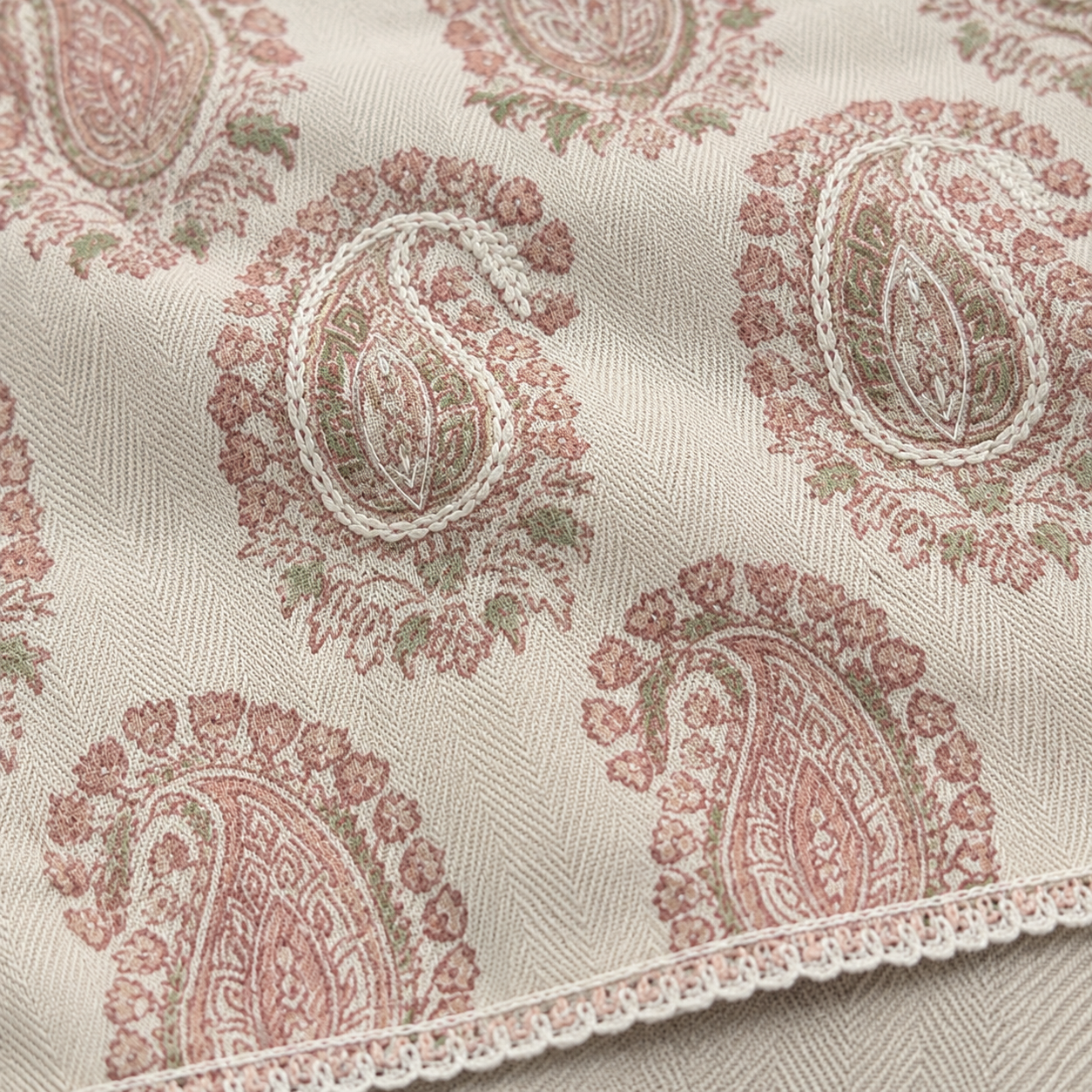 Rose Paisley Table Runner